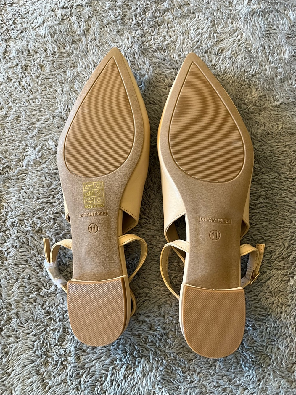 Dream Pairs Nude Pointed Slingback Flats - Picture 3 of 4